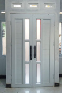 Pintu Double Swing